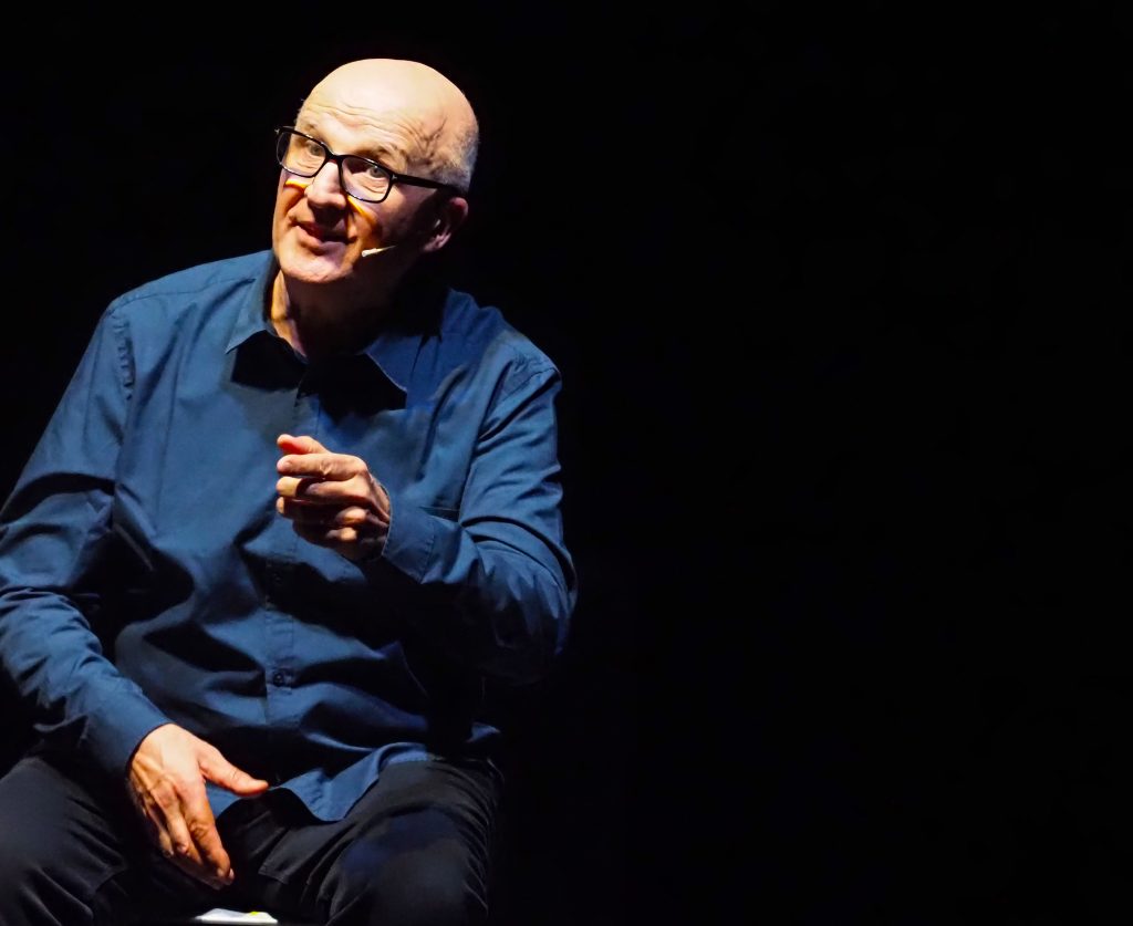 la giovinezza è sopravvalutata paolo hendel