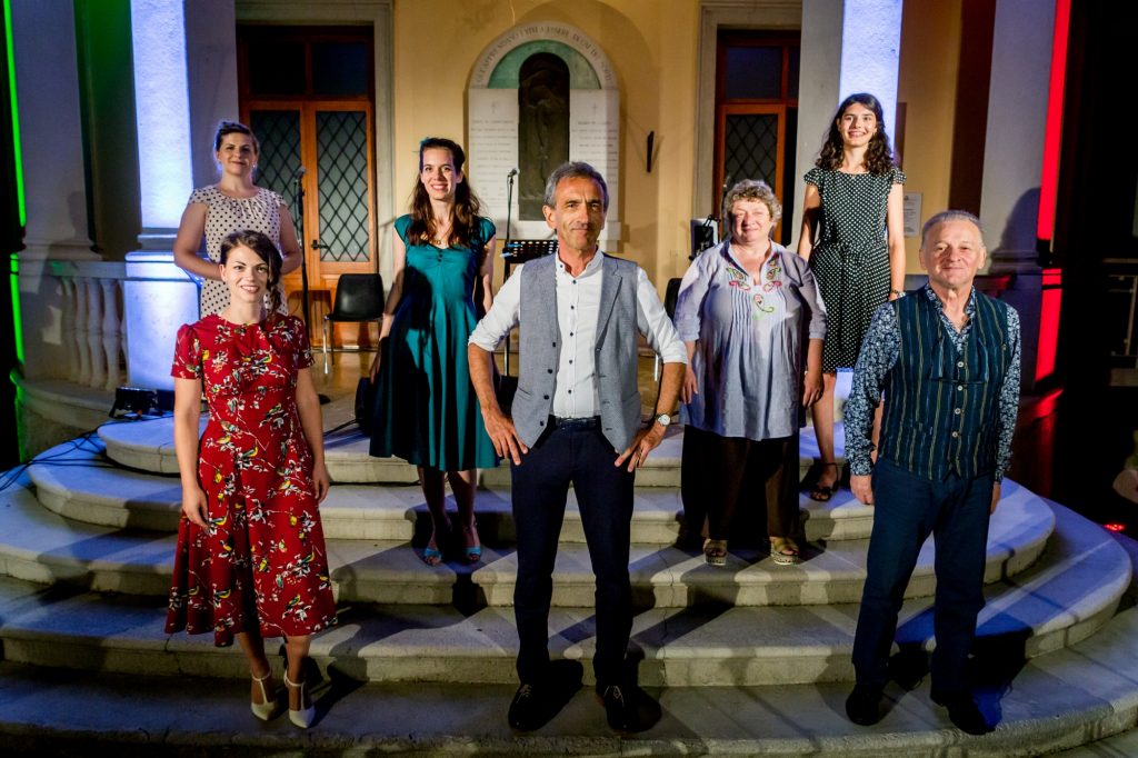 ogni pugno è una carezza primo carnere