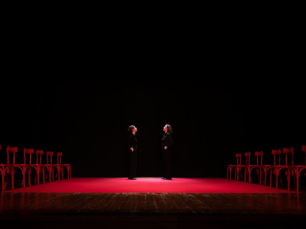 dentro Giuliana Musso