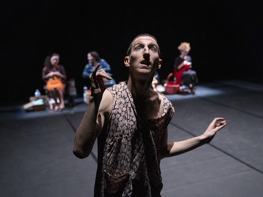 misericordia emma dante