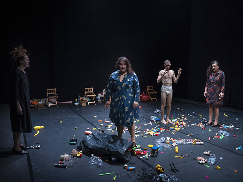 misericordia emma dante