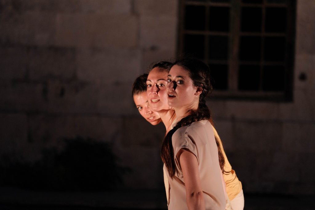 attraverso compagnia areaarea