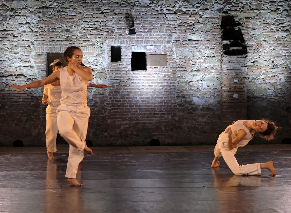 water dance padova danza project